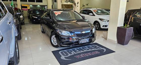 CHEVROLET ONIX 1.0 MPFI JOY 8V FLEX 4P MANUAL CHEVROLET ONIX 1.0 MPFI JOY 8V FLEX 4P MANUAL